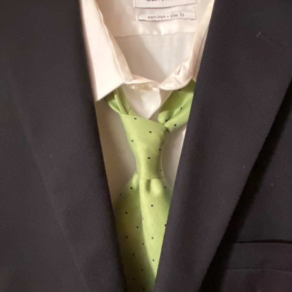 Izod Men’s Lime Green Dot Print Neck tie